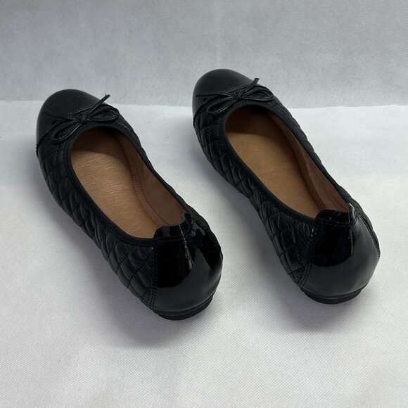 NIB Josef Seibel Pippa 25 Quilted Leather Ballet Flat with Patent Toe & Heel - Picture 3 of 7